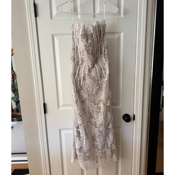 V. Chapman Capulet Strapless Corset Chantilly Lace Midi Dress *Hemmed* Size 8 - Picture 2 of 10